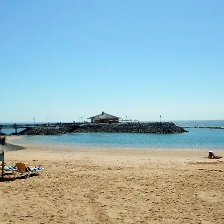 Semesterbostad Caleta *