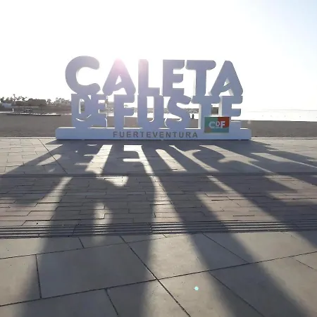 بيت للعطل Caleta *